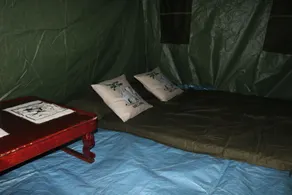 Dev's Campground - Værelse