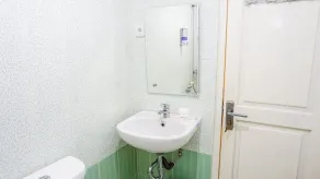 OYO 1785 Villa Jeruk Ciwidey - Badezimmer