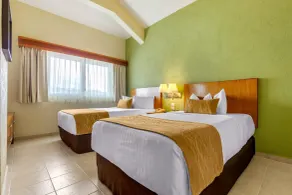 Comfort Inn Puerto Vallarta Golfside & Marina - Chambre