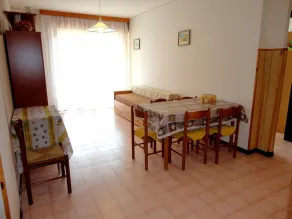 Comfy flat for four-Beahost - Dining room