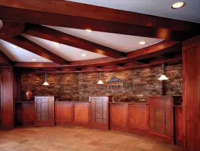 Beaver Run Resort - Borne des arrivées/des départs