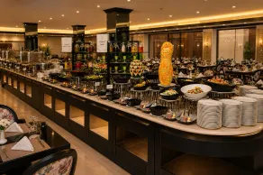 Luxury Night Hotel Al Yasmin - Restaurant
