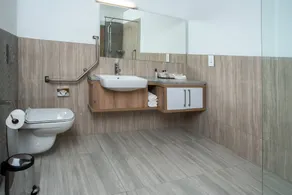 LOCH LOGAN HOTEL - Bathroom