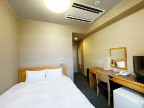 Hotel Route-Inn Shin-Shirakawa Eki Higashi - Room
