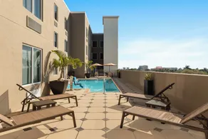 Holiday Inn Express Fort Lauderdale Airport South by IHG - Piscine