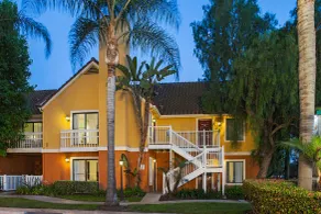 Clementine Hotel & Suites Anaheim - Vue de la chambre