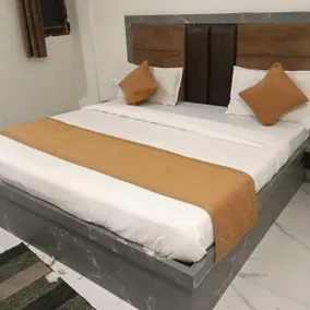 Hotel Taj Holiday - Chambre