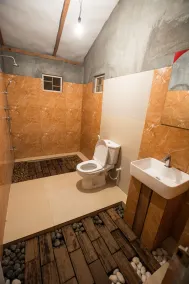 Rüstic Beach Villa - Baño