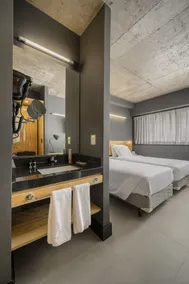 Intercity Canoas - Room