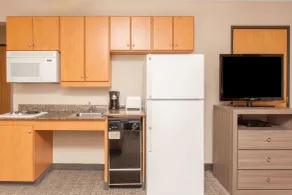 Hawthorn Suites by Wyndham Livermore - Chambre