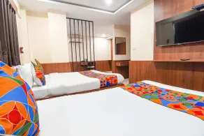 Fabhotel Stayz Inn Us Consulate - Chambre