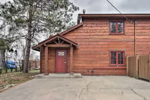Breezy Point Escape w/ Views, Dock & Fire Pit! - Innvendig