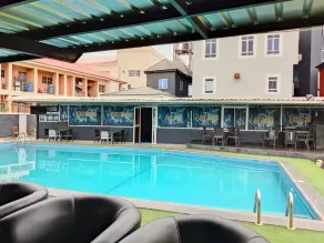 Benysta Hotel -Guest Room - Pool