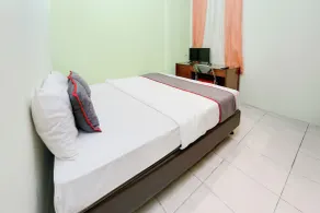 Hotel O Tangerang Near Supermall Karawaci Formerly Bromo 18 - Værelse