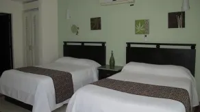 Solymar Beach Condos - Room