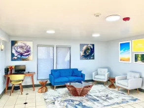 Days Inn by Wyndham McKinney - Réception
