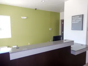 Studio 6-Yukon, OK - Reception