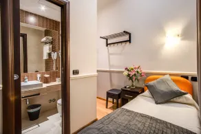 Hotel Everest Inn Rome - Room