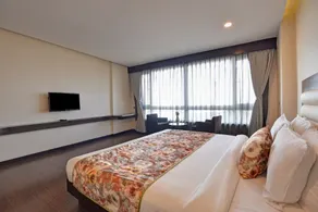 Summit Montana Suites & Spa at Mall - Chambre