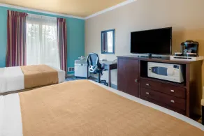 Inn at Port Gardner-Everett Waterfront, an Ascend Collection Hotel - Room