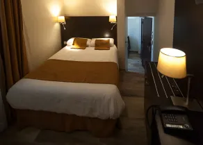 Central Hôtel Nimes - Chambre