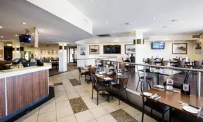 Palm Beach Hotel - Restaurant