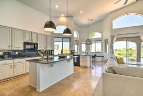 Spa, Putting Green! Family Haven in Fountain Hills - Interior