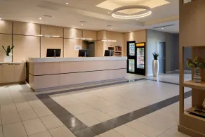 Fairfield Inn & Suites by Marriott Montreal Airport - Réception