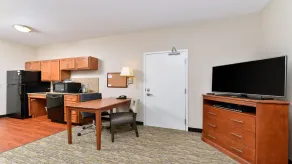 Candlewood Suites Athens by IHG - Chambre