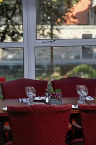 Best Western Kings Manor - Restaurante