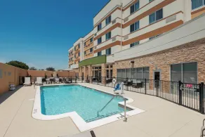 Courtyard by Marriott Ardmore - Piscine