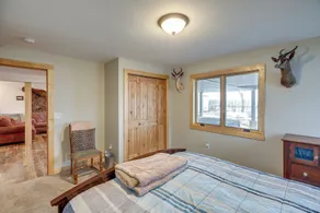 Yankton Vacation Home w/ Hot Tub & River Views - Interiør