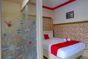 RedDoorz near Kendari Beach 2 - Room