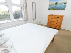 Avalon - Room