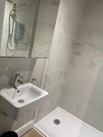 No 73 Aparthotel by condokeeper - Bathroom
