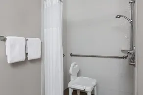 La Quinta by Wyndham Fairbanks Airport - Salle de bain
