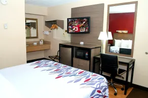 Red Roof Inn Richmond South - Chambre