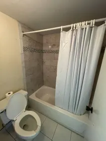 Clearwater Inn - Badezimmer