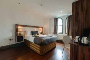 Base Serviced Apartments - Sir Thomas Street - Værelse