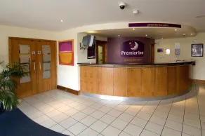 Premier Inn Plymouth - Sutton Harbour - Reception