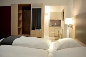 Hana Aparthotel - Zimmer