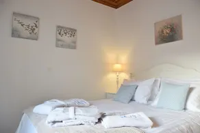 Hydra's Pearl - White Pearl, Luxury Mansion, No steps, 50m from the port - Rom