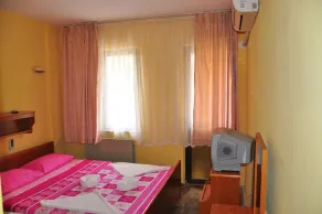 Dikili Pansiyon - Room