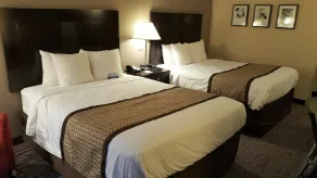 Baymont by Wyndham Belleville Airport Area Free Airport Shuttle - Chambre