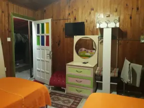 Side Tuana Garden Home - Room