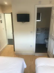 Eazzzy rooms Corby - Habitación