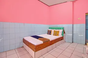 Hotel O 4 Saudara Hotel - Zimmer