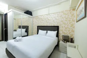 Minimalist Studio at Kebagusan City Apartment - Zimmer