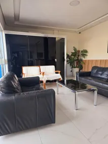 Hotel Barruada - Lobby sitting area