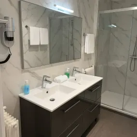Thoiry Etoile Lodge, Sure Hotel Collection by Best Western - Salle de bain